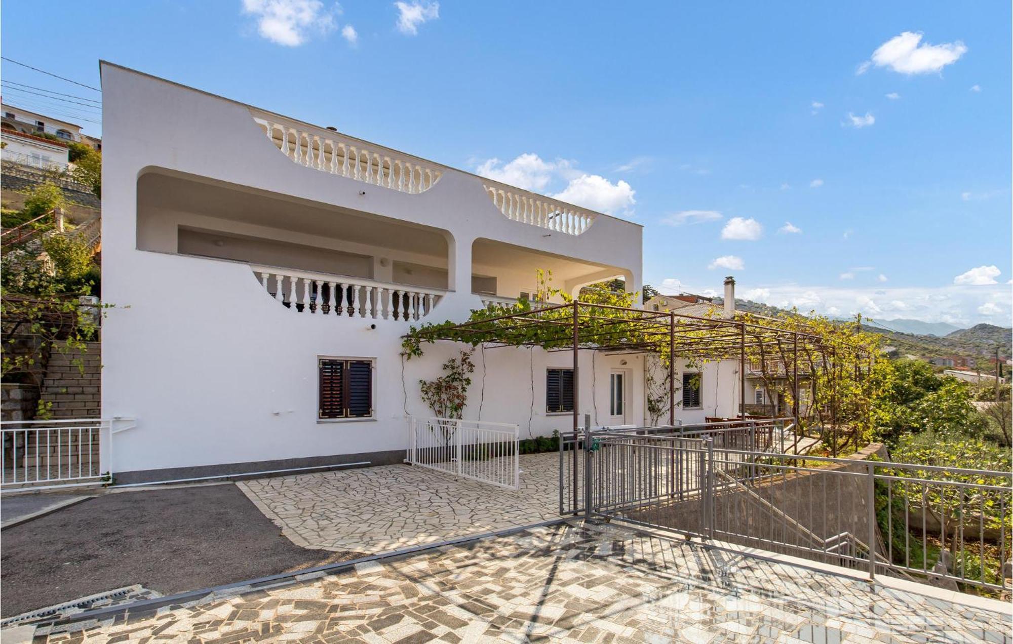 Nice Apartment In Sv,Juraj With Kitchen سفيتي يوراي المظهر الخارجي الصورة